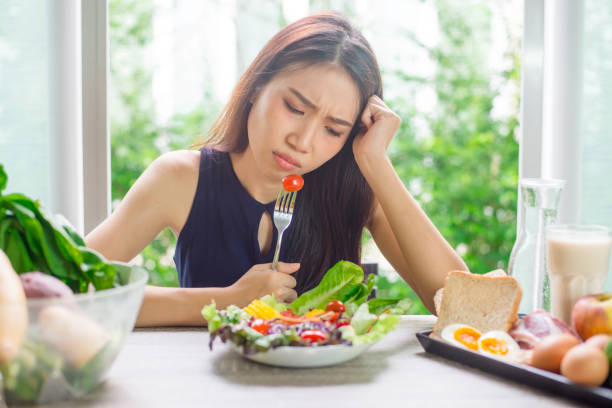 Woman-refusing-food-likely-eating-disorders.
